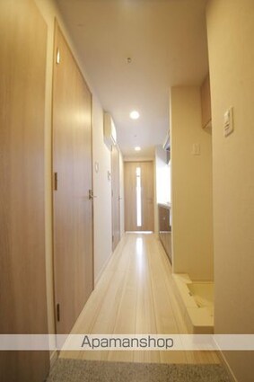 東京都八王子市寺町[1K/27.59m2]の玄関