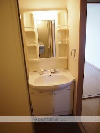 ブランシェ秋桜Ｂ[2LDK/59.62m2]の洗面所