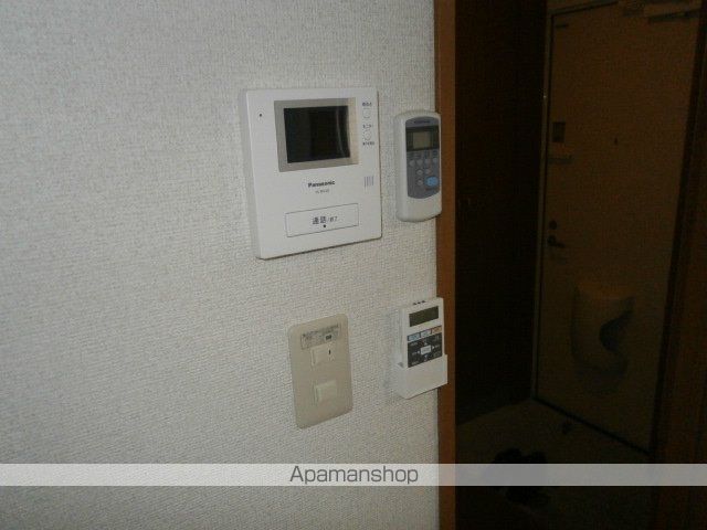 帯広市 3階建 築14年の内装写真