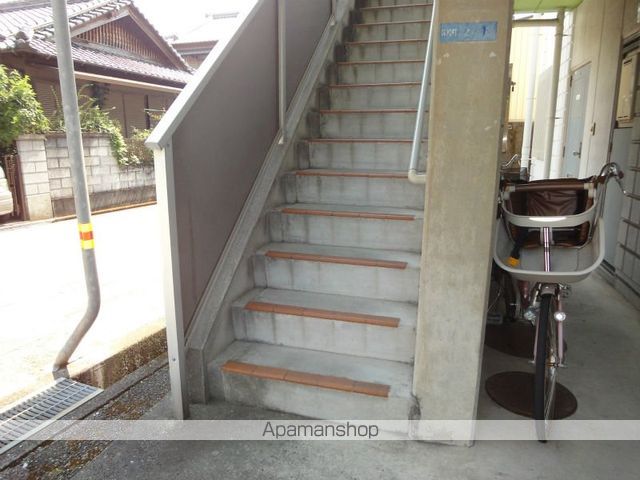 NTハイツの玄関写真