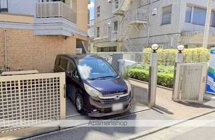 ウィルテラス新代田[1LDK/41.47m2]の駐車場