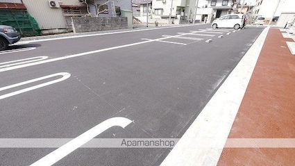 ソレアード城西[1LDK/45.74m2]の駐車場