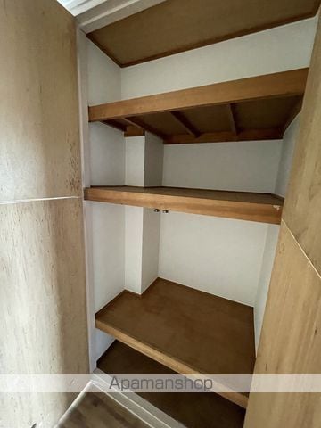 住和高倉マンションの内装写真