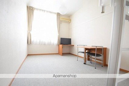 レオパレスＴＡＣＨＩＢＡＮＡ[1K/19.87m2]のリビング・居間2