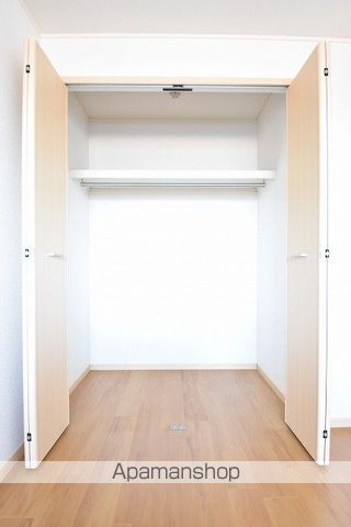 ルネサンス サルタBの内装写真