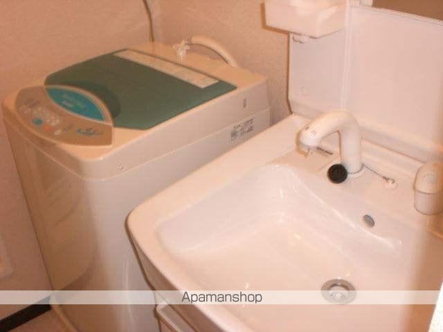 レオネクストウィステリア関町の内装写真