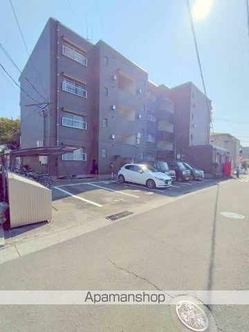 ロザート神宮西の外観写真