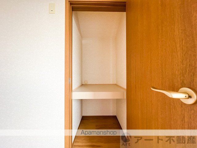 オリージャ IIIの内装写真