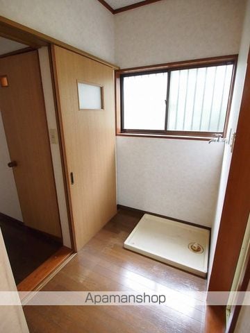 神栖市 2階建 築33年の内装写真