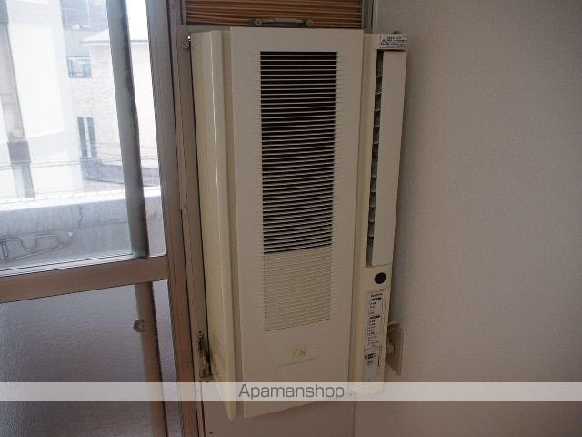 大宝 小阪本町ロイヤルハイツの内装写真