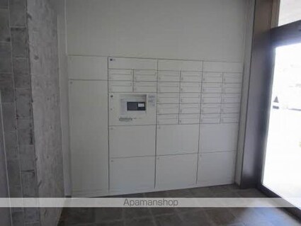 ヘリオスⅢ[3LDK/76.16m2]の共用部