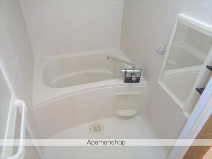 プレシャスクローバー[1R/37.3m2]のバス