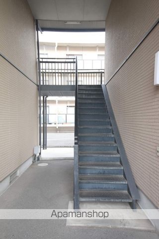 コスモス・インハイツ Bの玄関写真