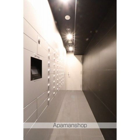 LIBR GRANT 神楽坂の玄関写真