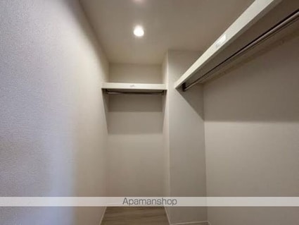 ＢＲＡＮＳＩＡ出町（ブランシア）[1LDK/42.79m2]の収納