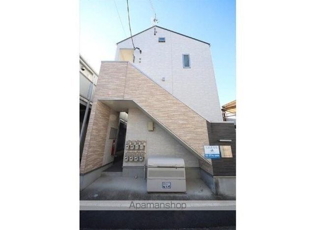 ポラリス上十条の玄関写真