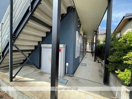 レオパレスコンフォートフレアⅡ[1K/23.18m2]のエントランス