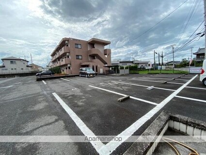 香川県高松市林町[2LDK/60.97m2]の駐車場