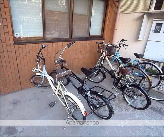 西田マンションの外観写真