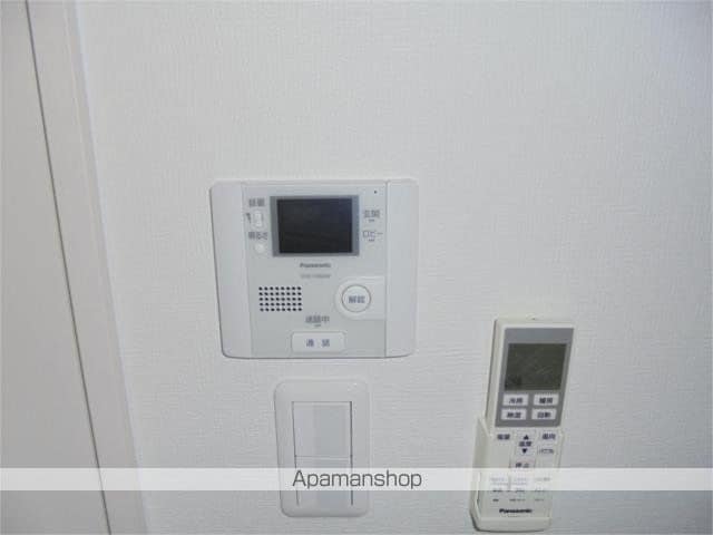 レフィナードの内装写真