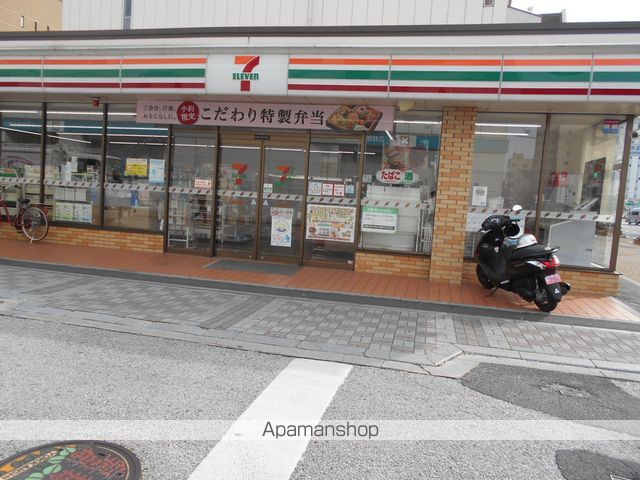 ファーストスペースの周辺写真