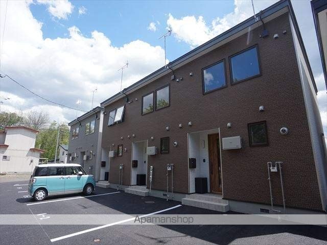 TOWN明和小学校前