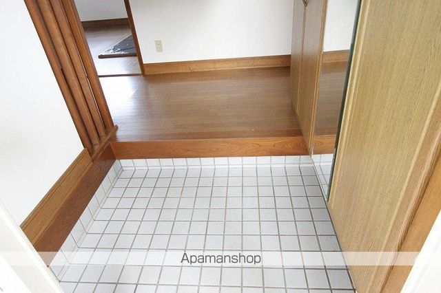 呉市 2階建 築39年の内装写真
