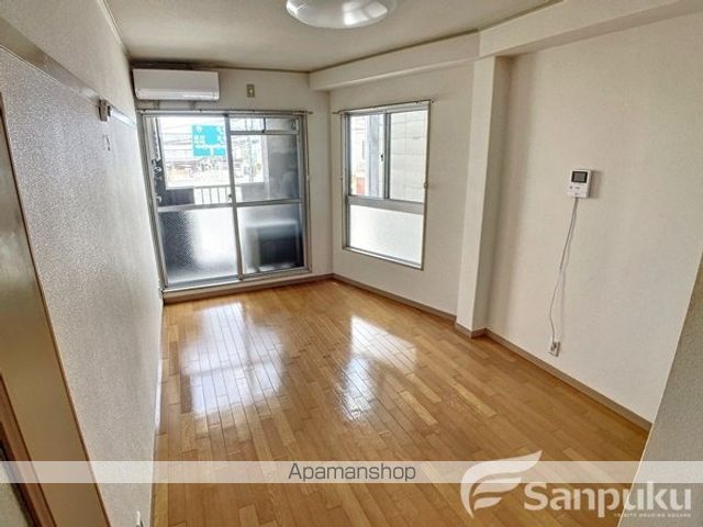 アルフォンソの内装写真