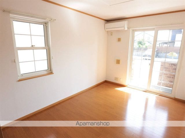 サンピエーノ高井Aの内装写真