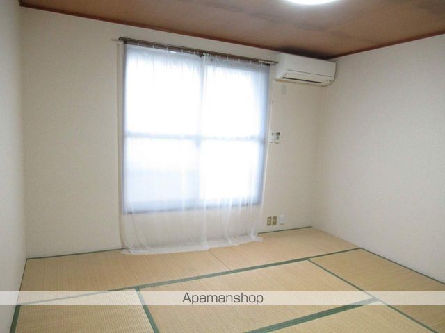ルミネ加賀野の内装写真