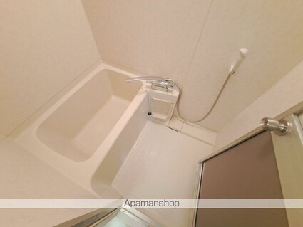 ＫＢコート本町２[1DK/44m2]のバス