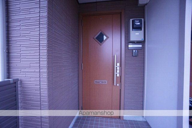 名鉄名古屋本線 新清洲駅 徒歩9分 2階建 築18年の玄関写真