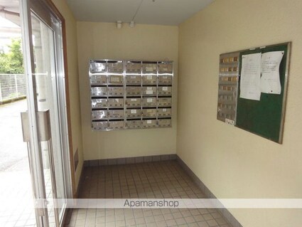 ドルフ高須[1DK/26.4m2]のエントランス2