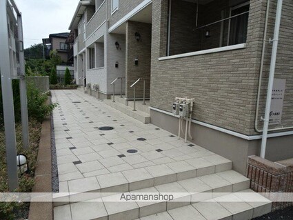 ユアーズ　ヒル　８[1LDK/37.81m2]のエントランス1