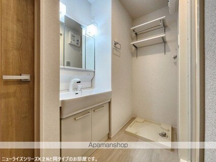 和歌山県岩出市野上野[1LDK/50.14m2]の洗面所