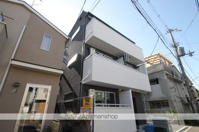 ピアザ出口町の外観写真