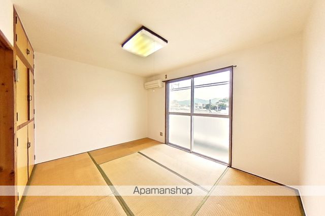 塚ノ原マンションの内装写真
