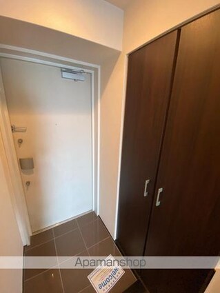 アルファレガロ中央町[1DK/31.82m2]の玄関