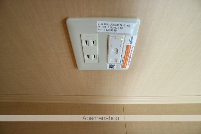 ロイヤル倉治 C棟の内装写真