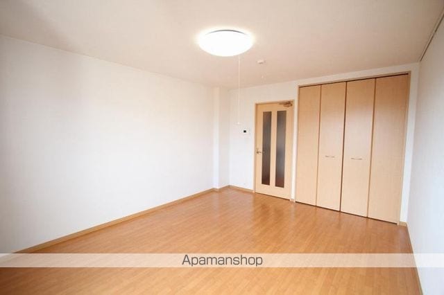 フォブール林町の内装写真