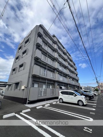 日栄コーポの外観写真