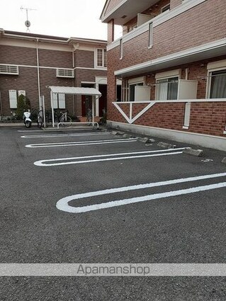 パルテールⅠ[1R/25.25m2]の駐車場