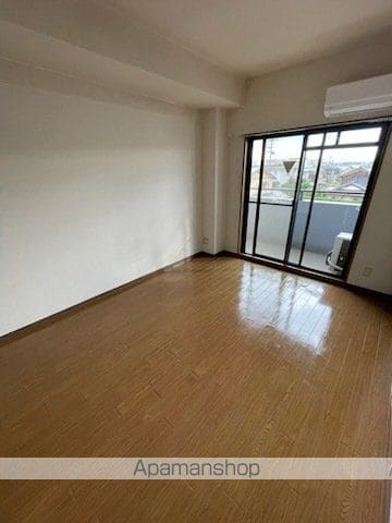 カーサソラッツオ弐番館の内装写真
