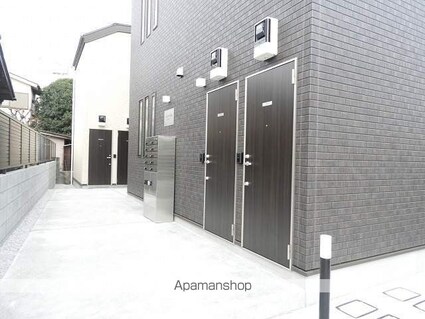 ＲＥＶＥ拝島[1R/29.46m2]のエントランス1