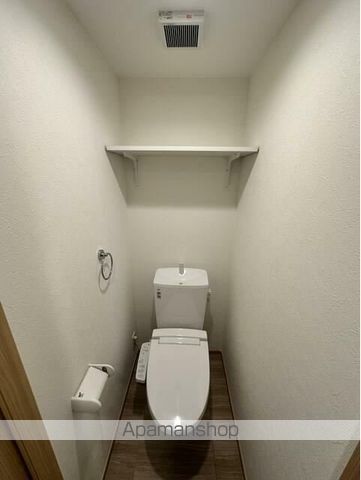 NESALLAの内装写真