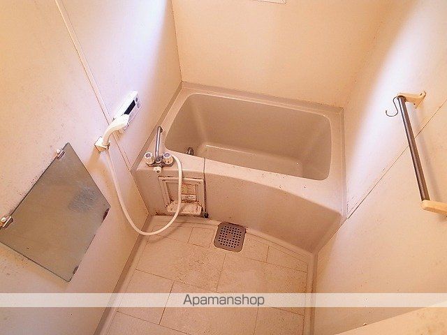 ファミーユ低見台の内装写真