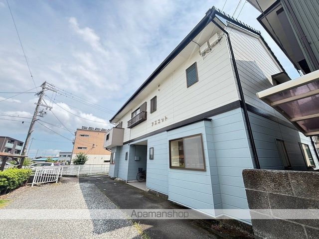 アスコットアパートの外観写真