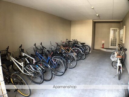 ＡＸｉＳ西桜町[1LDK/36m2]の共用部6