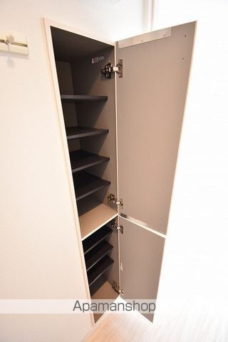 R&M発寒南の内装写真