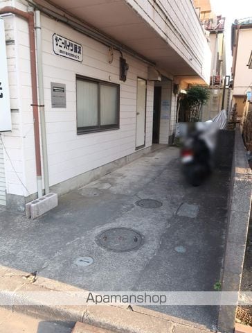サニーハイツ藤沢の玄関写真